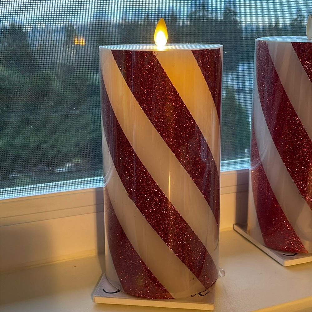 Premium Flickering Flameless Wax Pillar Candle - Candy Striped - Picture 1 of 2